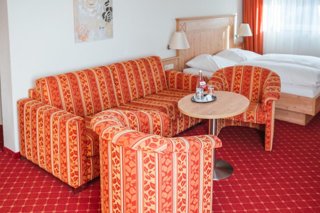 Hotel Waldeck Mit Restaurant "Florian'S" Feldberg  Dış mekan fotoğraf